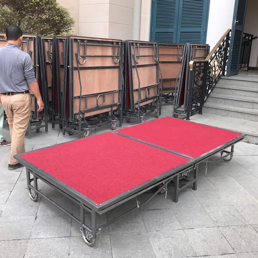 Sân khấu di động dễ dàng tháo, lắp và bảo quản