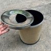 Thùng rác bọc giả da in hoa màu vàng
